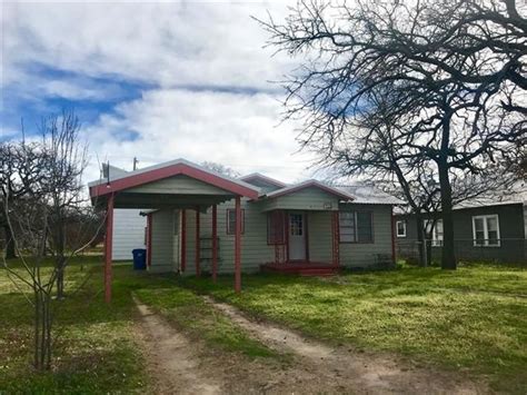 Top Hotels in Cross Plains, TX .